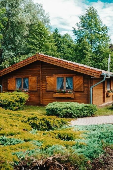 Holzhaus direkt am See Priepert Exterior foto